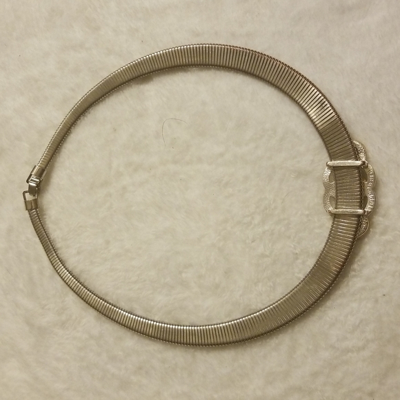 Tupperware Metal Necklace - Picture 3 of 4